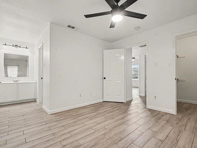 1417 Stillmeadow Dr — Photo 17