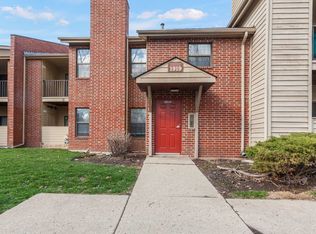 1919 N Hicks Rd Unit 209, Palatine, IL