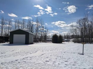 410 Goad Dr, Wrenshall, MN 55797