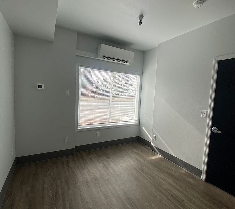 Shasta Place Apartments Managed By Lakeside Property Management 151 N Williams Ave Klamath