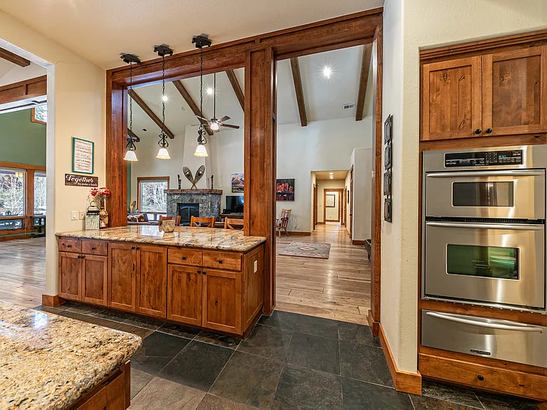 11172 Comstock Dr — Photo 13