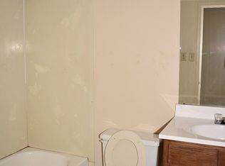 404 Vieux Orleans Cir APT C, Lafayette, LA 70508