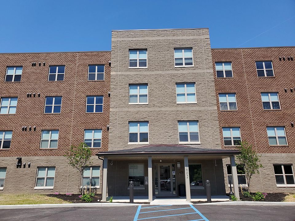 1st image of 1602 Murdoch Ave