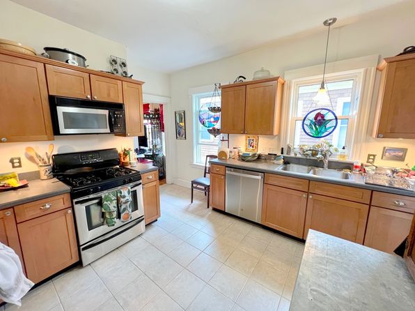 18 Aberdeen Rd #1