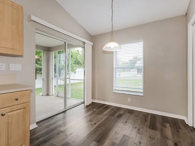 1620 Totem Pole Way — Photo 6