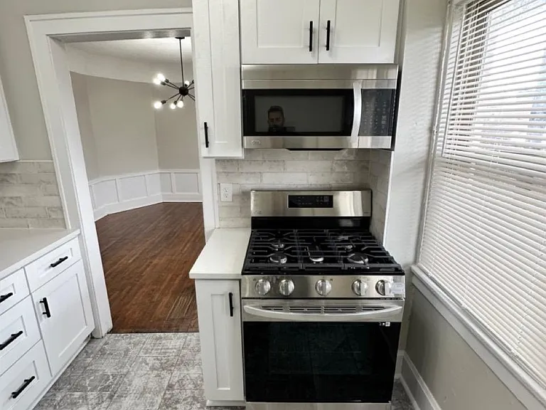 1726 Glenmont Rd #6 — Photo 3