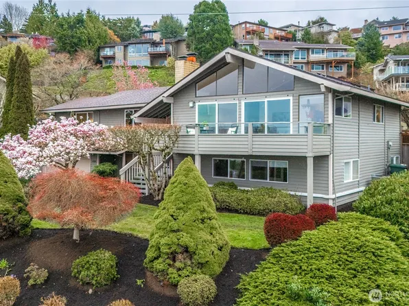 4538 Somerset Drive SE, Bellevue, WA 98006