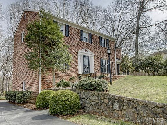 2nd image of 3604 Surrey Ln