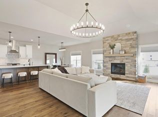 760 N Brookfield Rd #302, Brookfield, WI 53045