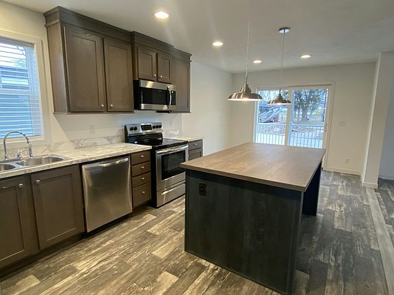 2nd image of 3731 S Glenstone Ave Lot 212