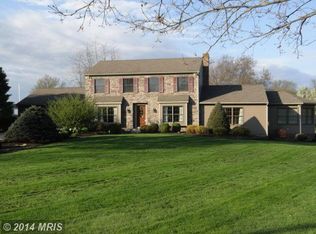 1035 Ragged Edge Rd, Chambersburg, PA 17202