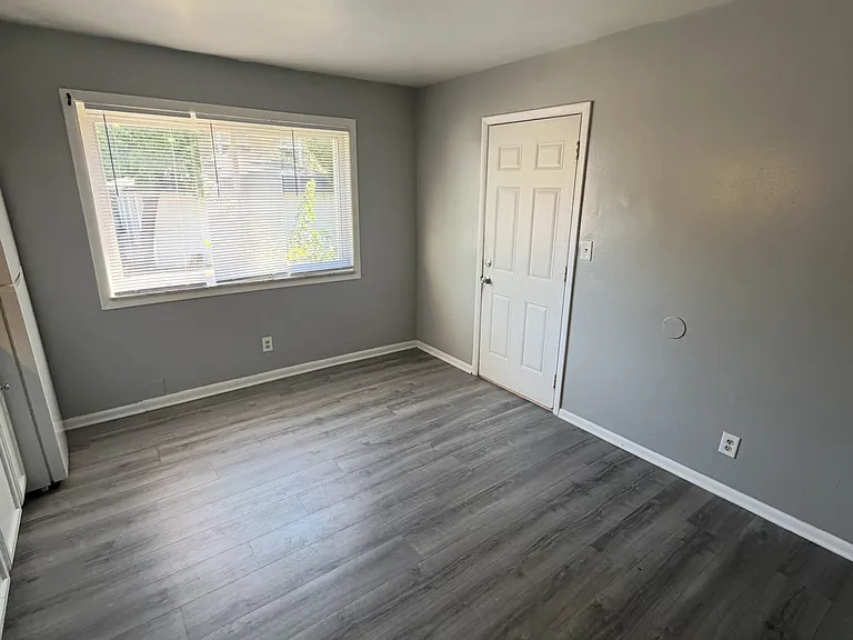 5925 Devington Rd #6 — Photo 5