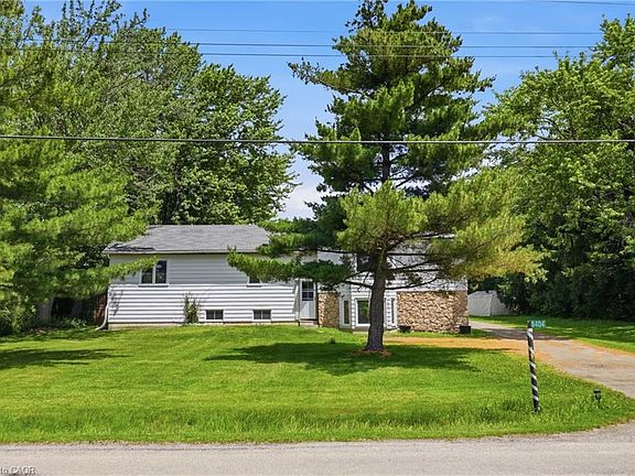 4th image of 8404 Chippewa Rd E