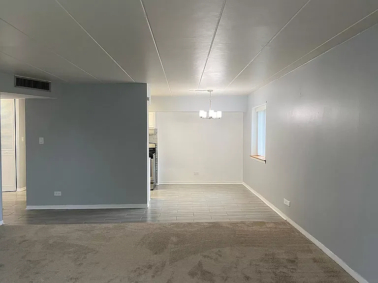 220 S Roselle Rd #35 — Photo 16