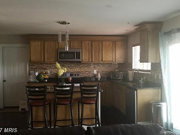 3rd image of 9803 Sea Gull Ct