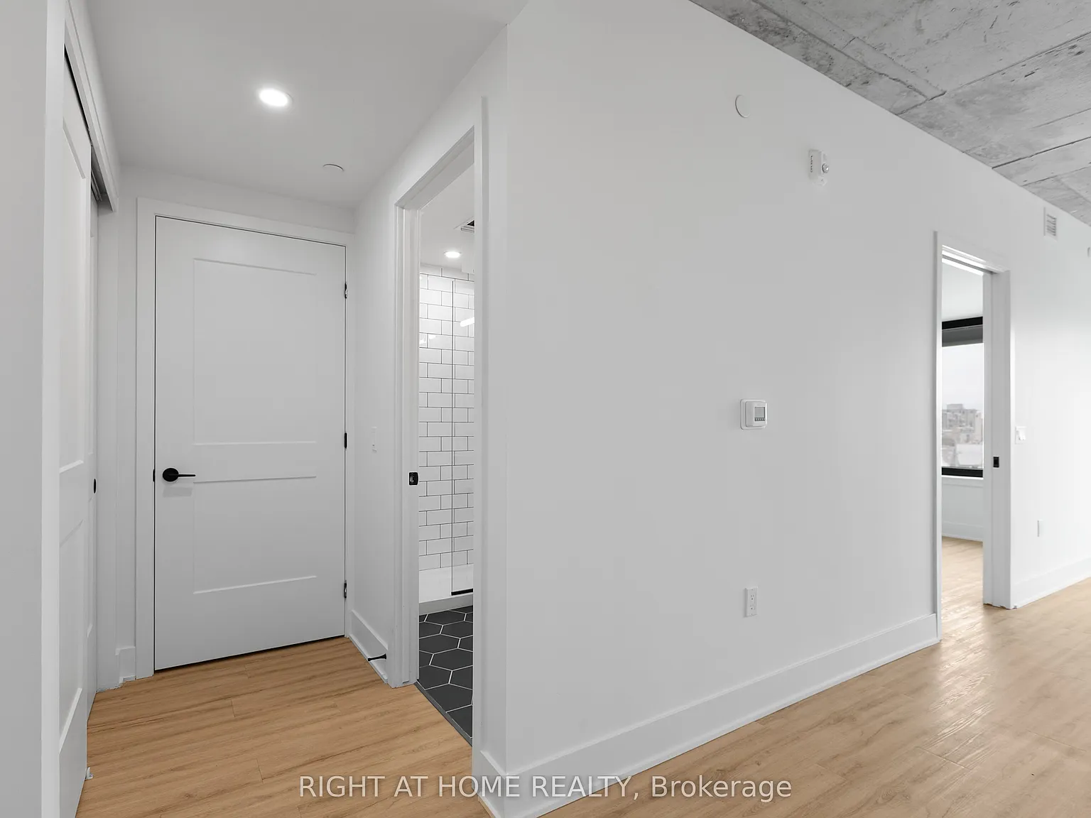 1 bed, $2,150 — Photo 2