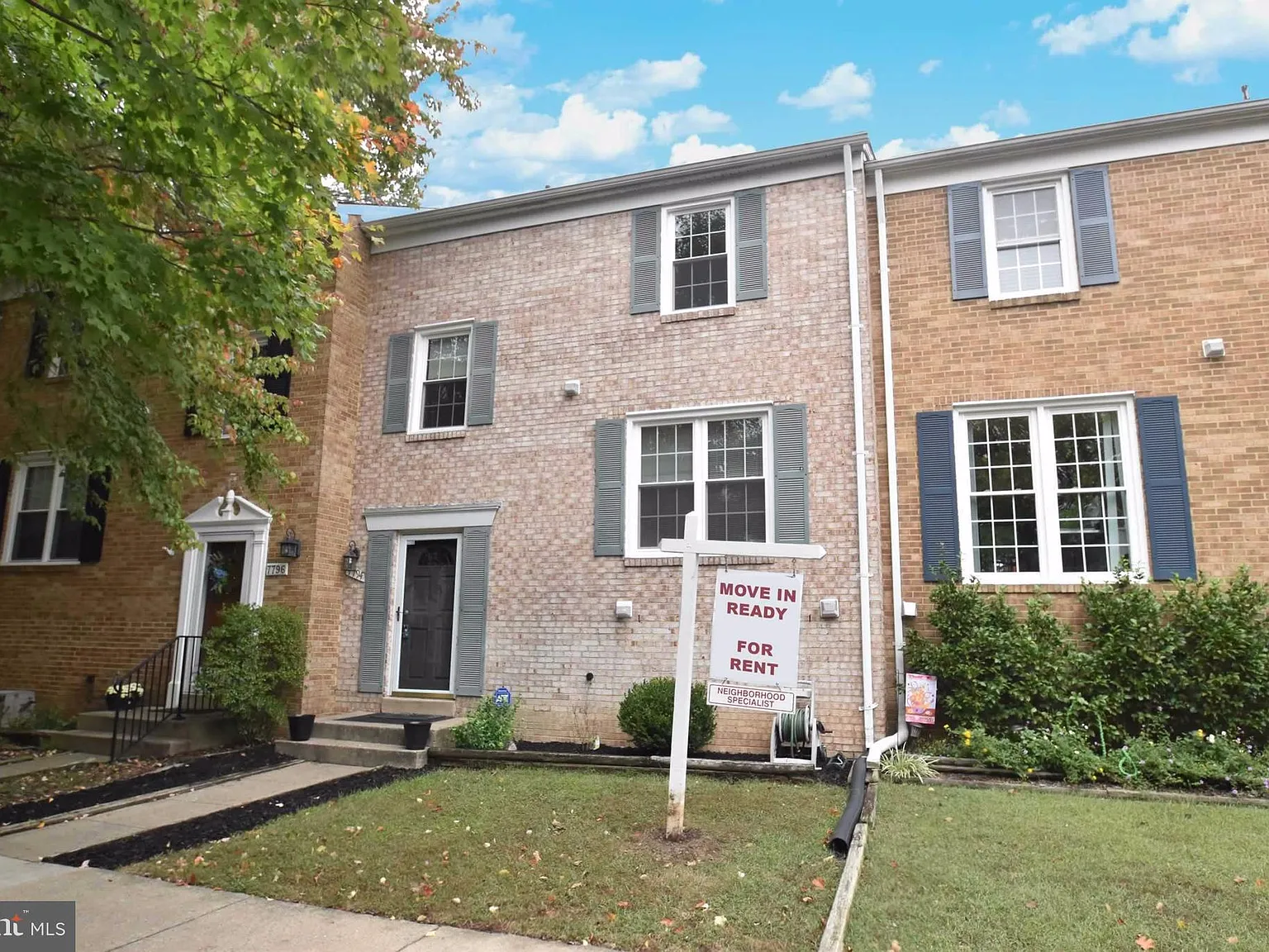 3 bed, 2.5 bath, 1846 sqft, $3,200 — Photo 1