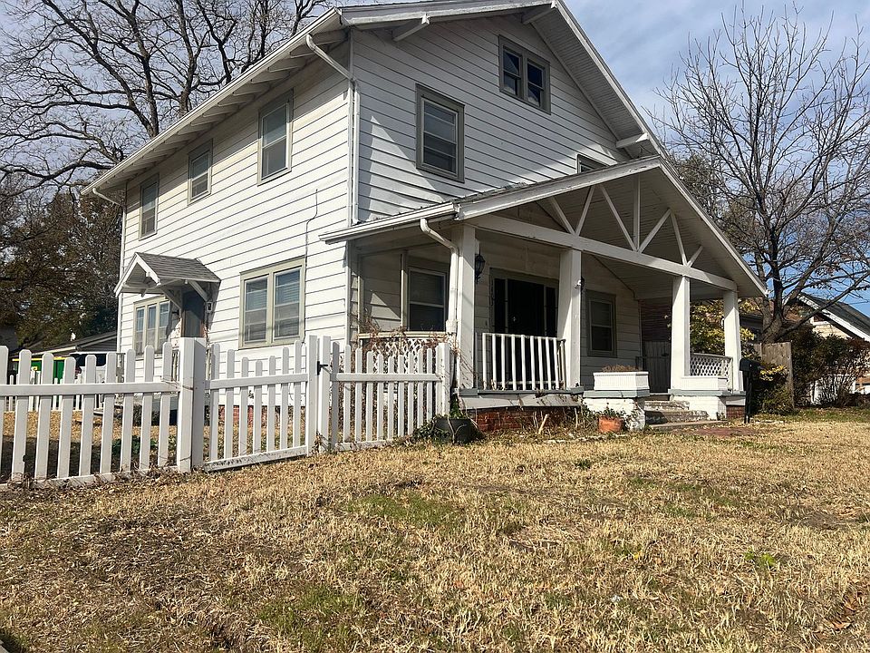 1st image of 1403 N Vassar Ave