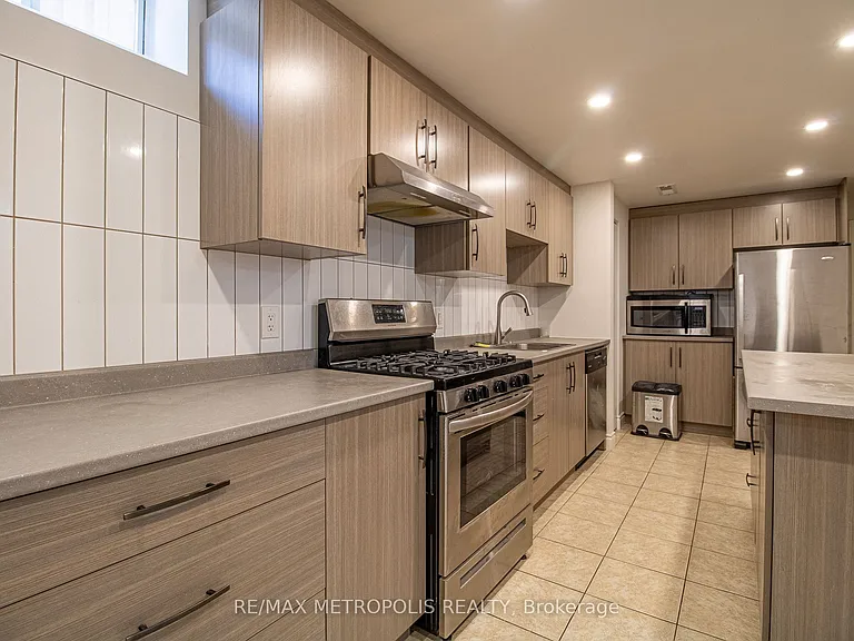507 Charnwood Ct #BASEMENT — Photo 8