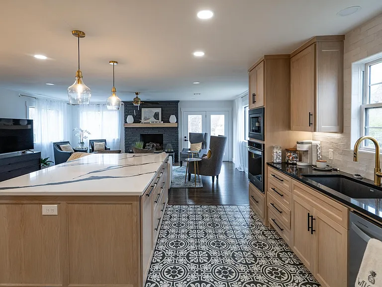 4932 S Newport Ave — Photo 11