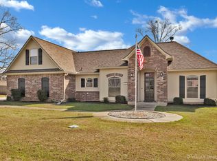 233 Sepulvado Dr, Stonewall, LA 71078