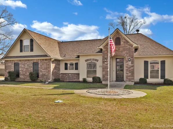 233 Sepulvado Dr, Stonewall, LA 71078