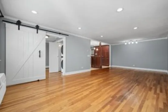 2 bed, 1263 sqft, $2,000 — Photo 2