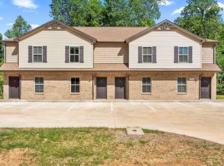 260 Smithson Ln #D, Clarksville, TN 37040