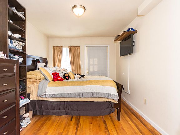 4th image of 2796 Sedgwick Ave APT 4D