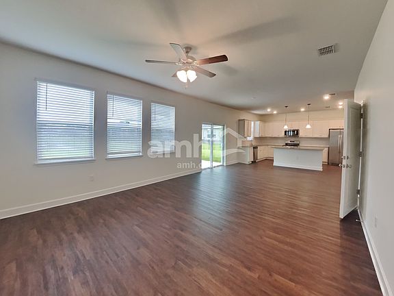 5th image of 33955 Thyme Dr