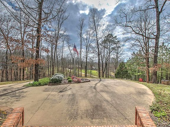 4th image of 2200 Indian Valley Dr