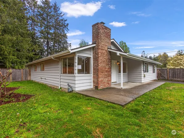 4701 242 Street SW, Mountlake Terrace, WA 98043