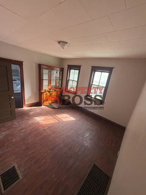 114 South Porter Street - 1 — Photo 2