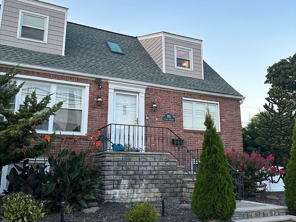 1st image of 80 Island Pkwy #1