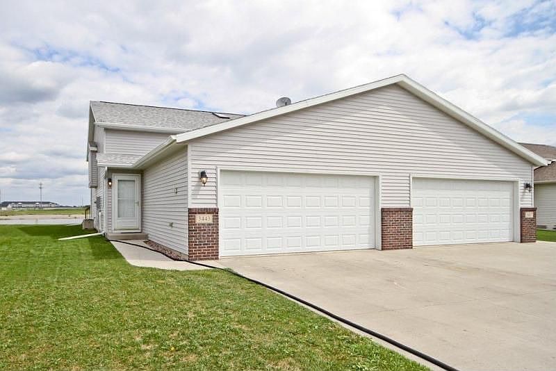 1st image of 3443 Eagle Run Ln