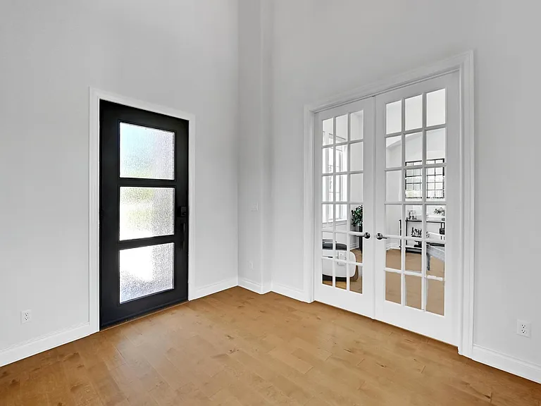 4809 Serene Hills Dr — Photo 14