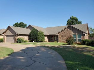 2005 Woodcrest Dr, Duncan, OK 73533