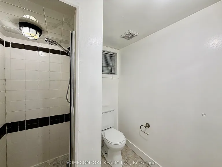 178 Rosemount Ave #LOWER — Photo 15