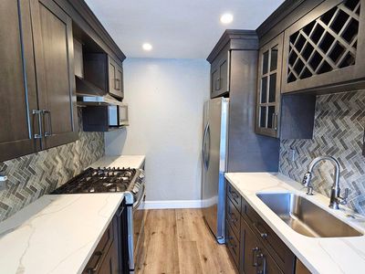 2040 Sierra Rd APT 5, Concord, CA, 94518