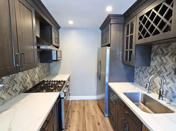 2040 Sierra Rd APT 5, Concord, CA 94518