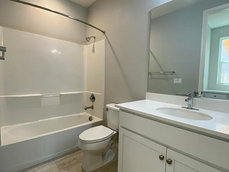 3550 Sardinia Island Way — Photo 8
