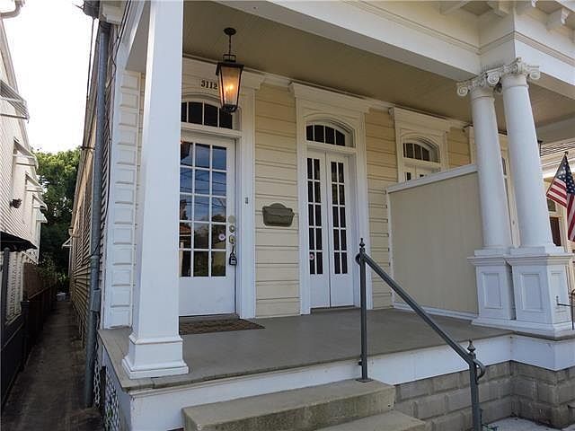 1st image of 3112 Desoto St