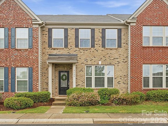 2nd image of 2629 Winter Thistle Way
