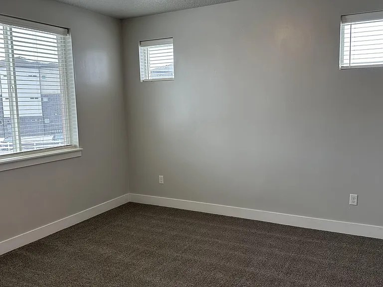 767 N 260 W #1 — Photo 15