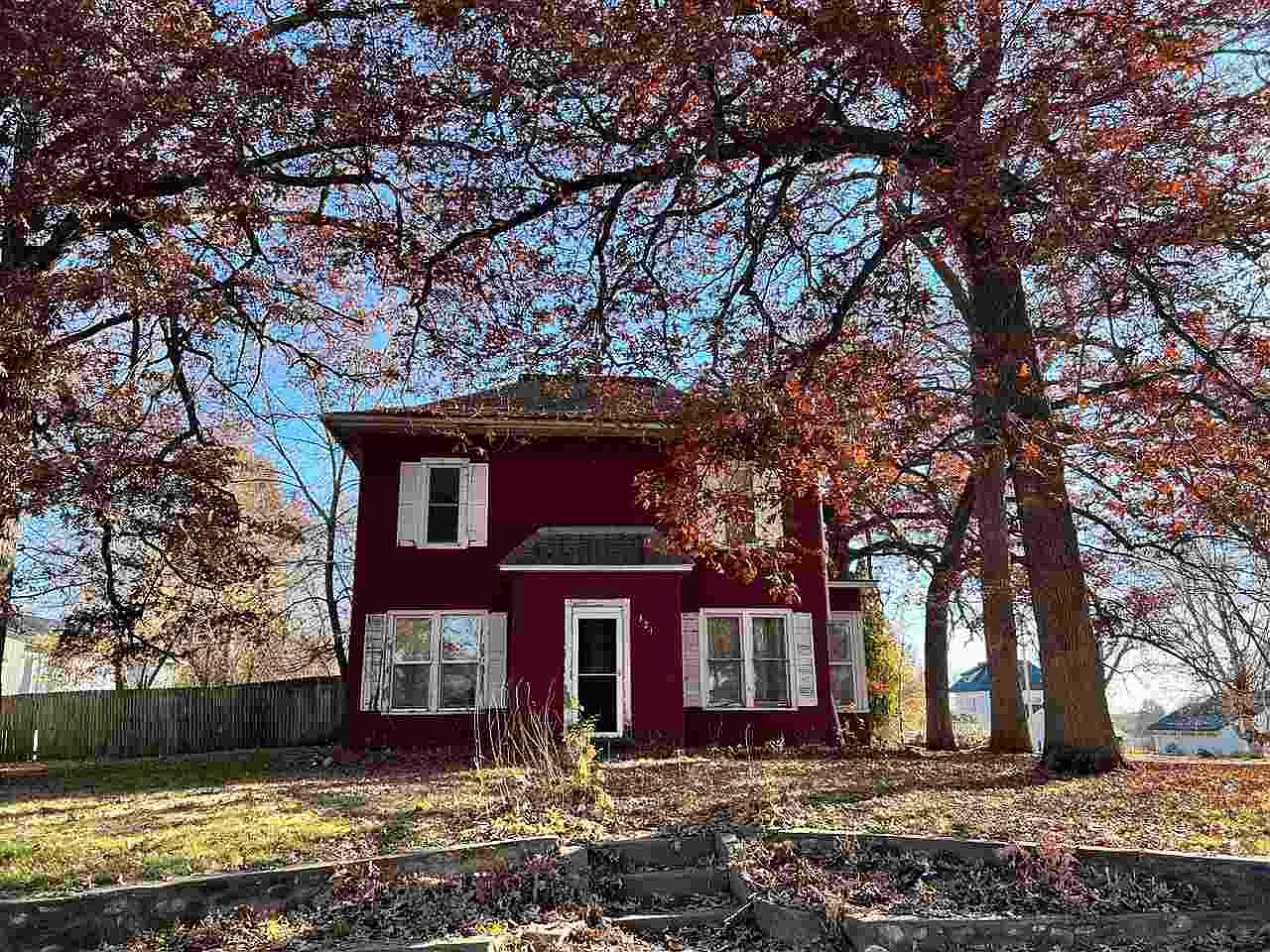 321 2nd St S, Coggon, IA 52218 Zillow