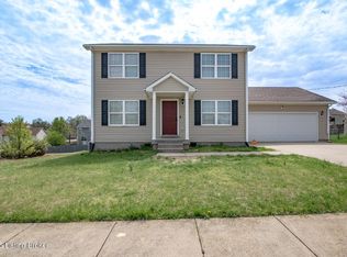 106 Blenheim Blvd, Radcliff, KY 40160