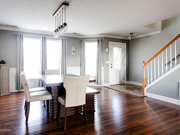 203 Helmwood Cir-4