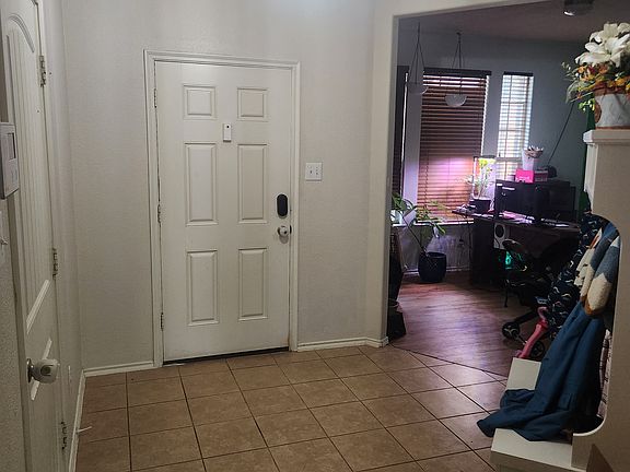 Entryway 2