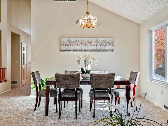3rd image of 8041 W 78th Pl