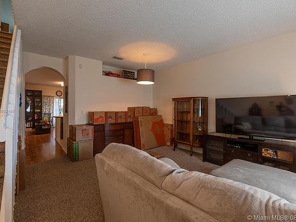 3rd image of 2210 SE 26th Ln #3